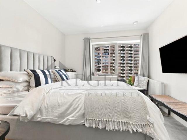 Flat for rent in London City Island, Blackwall