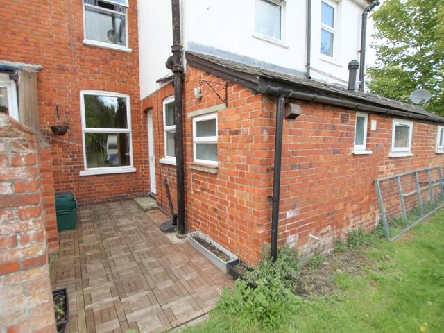 Flat for rent in Enborne, West Berkshire
