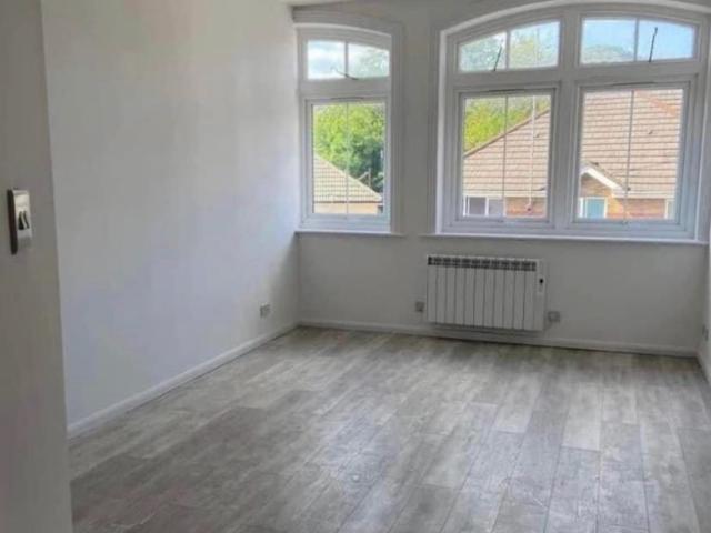 Flat for rent in Thornicombe, East Dorset
