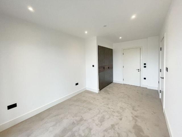 Flat for rent in Clapham Junction, Greater London