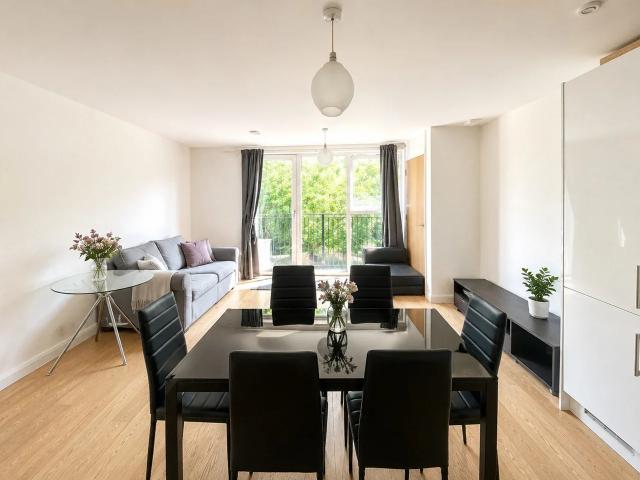 Flat for rent in Bromley-by-Bow, Bow