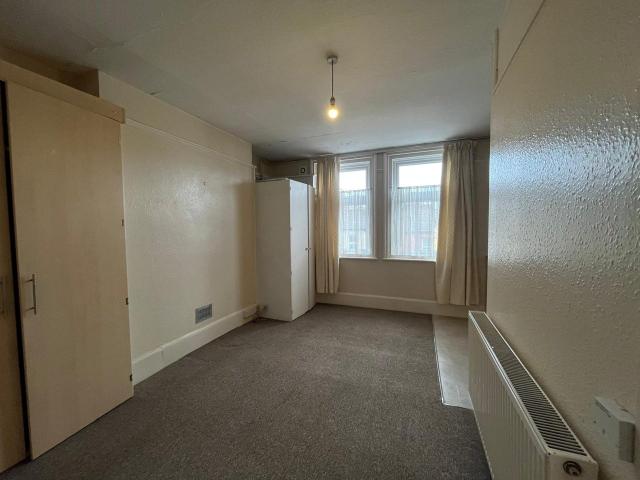 Flat for rent in Midway, Kent