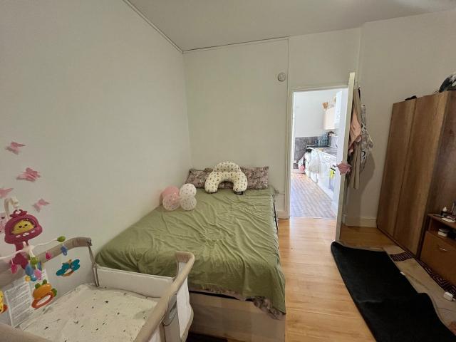 Flat for rent in Palmers Green, Greater London