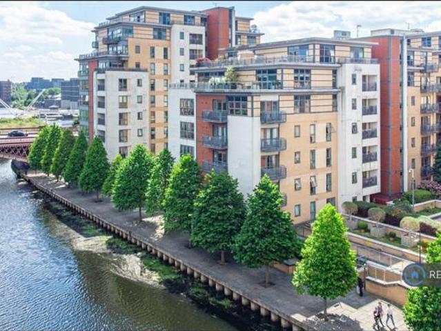 Flat for rent in Warehouse Hill, Leeds