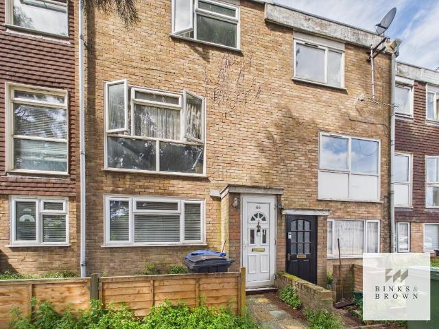Flat for rent in Stanford-le-hope, Essex
