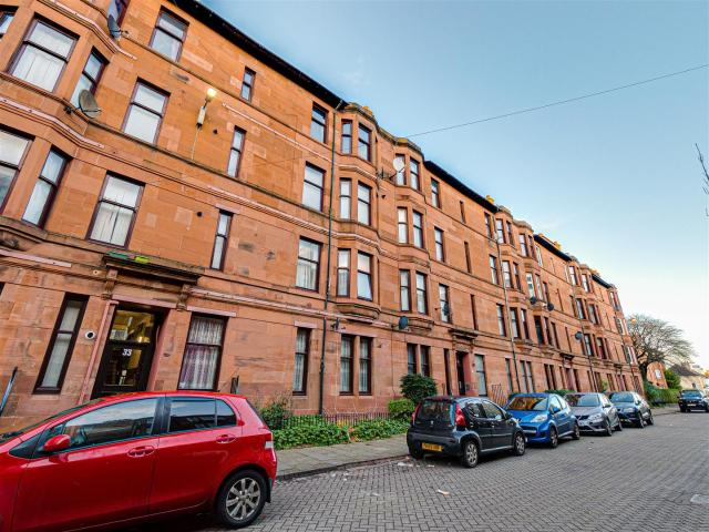Flat for rent in Govanhill, Scotland