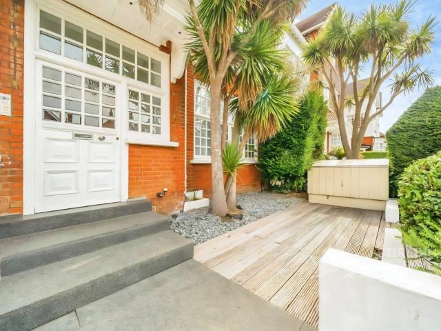 Flat for rent in West Hampstead, Greater London