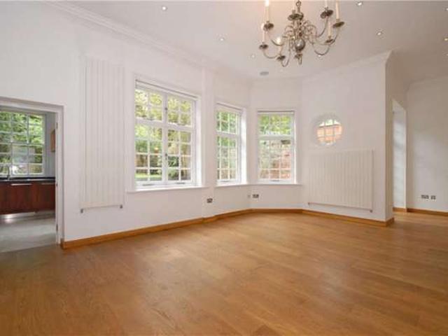 Flat for rent in West Hampstead, West Hampstead