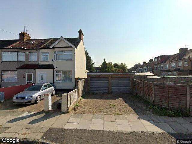 Flat for rent in Greater London