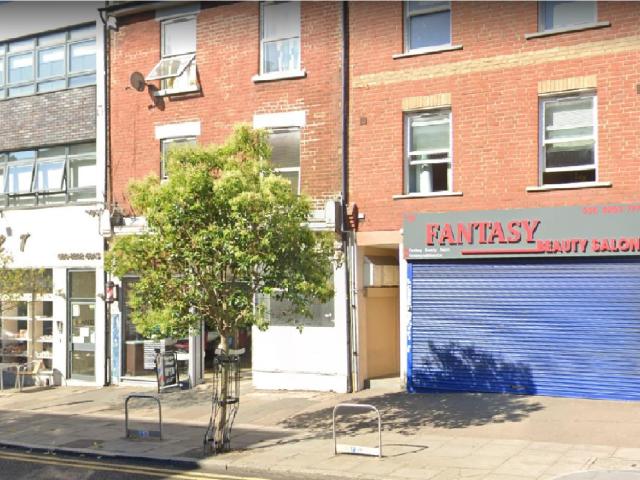Flat for rent in Hendon, Greater London