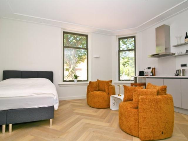 Appartement te huur in Noord, Zuid Holland
