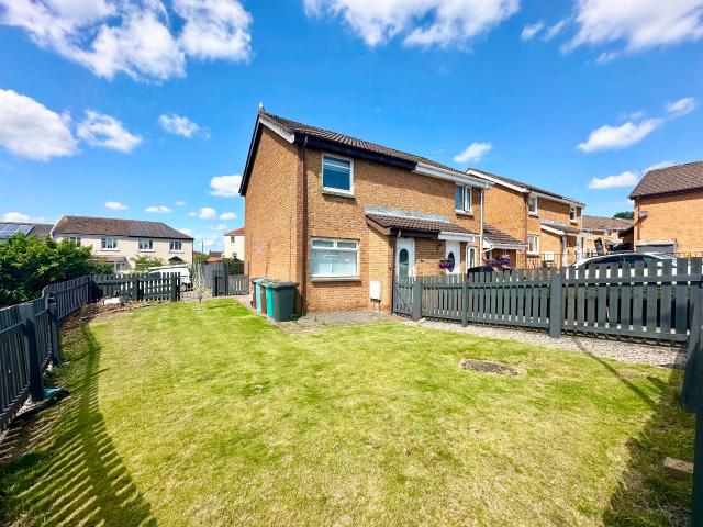 Flat for rent in Old Monkland, Viewpark