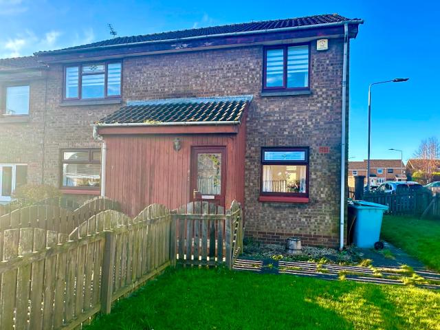 Flat for rent in Old Monkland, Viewpark