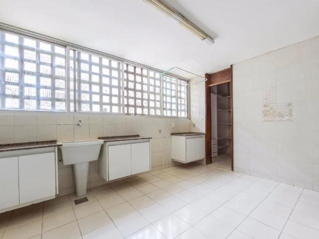 Apartamento aluguel em SQS 210, Plano Piloto