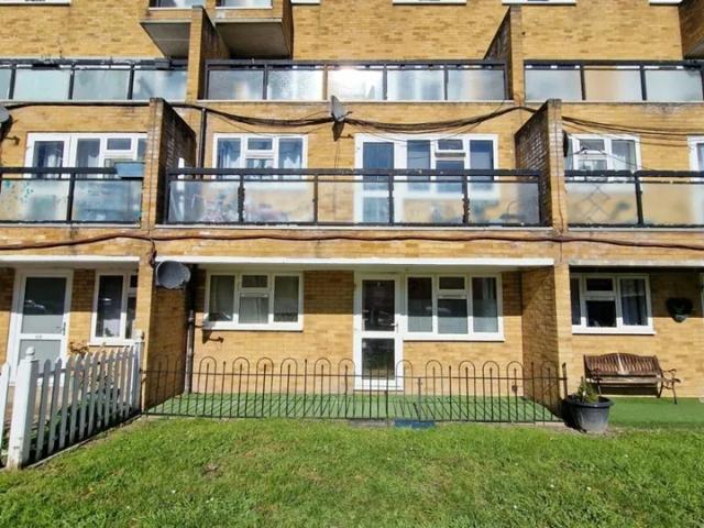 Flat for rent in Penge, Greater London