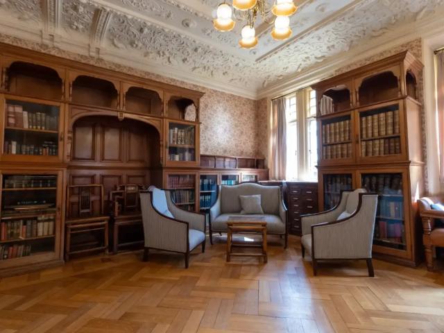 Flat for rent in Knightsbridge, Greater London