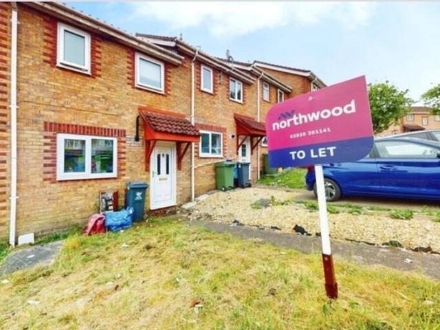 Flat for rent in Falcon Lodge, Wales