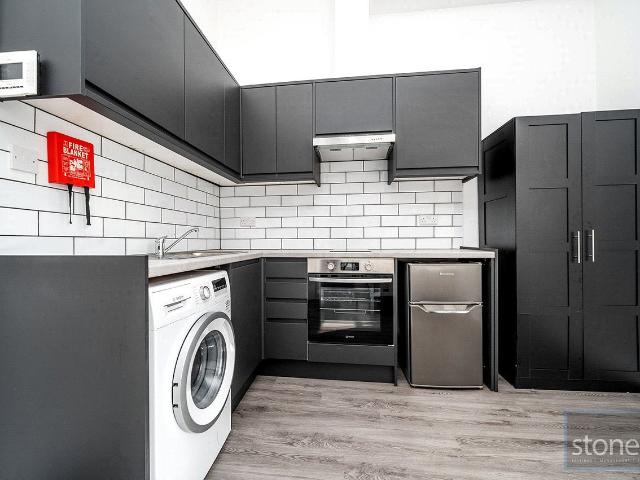 Flat for rent in Hendon, Greater London