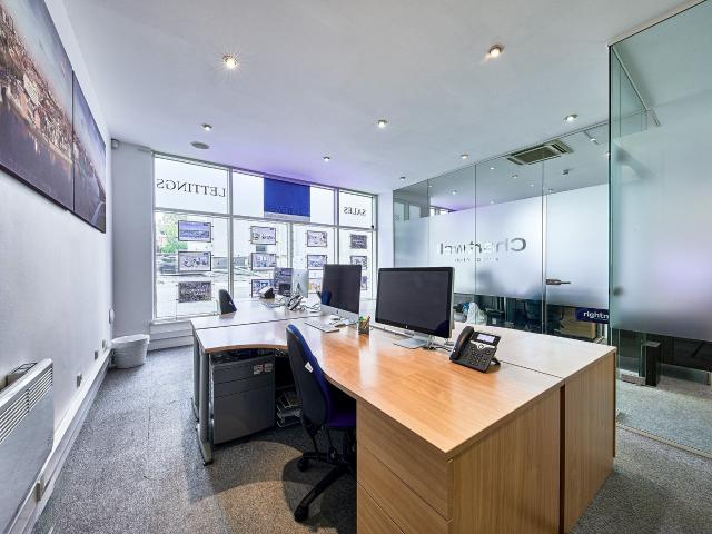 Flat for rent in London Borough of Wandsworth, Greater London