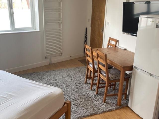 Flat for rent in London Borough of Croydon, Greater London