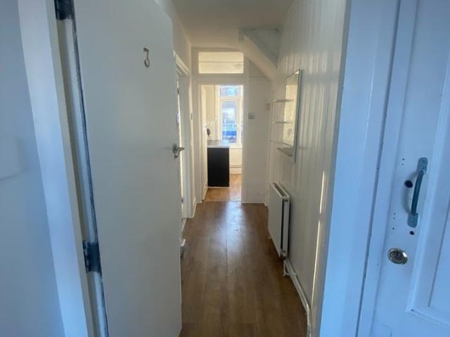 Flat for rent in Northwood, Greater London