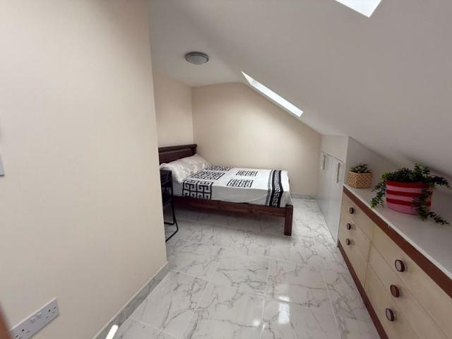 Flat for rent in Edmonton, Greater London
