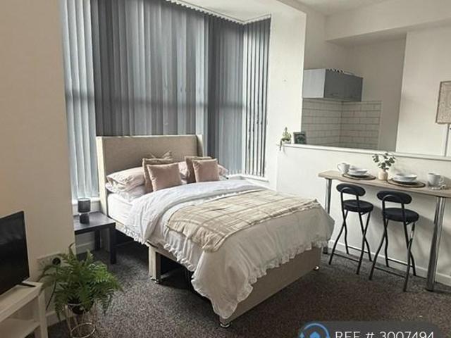 Flat for rent in Swinley, Wigan