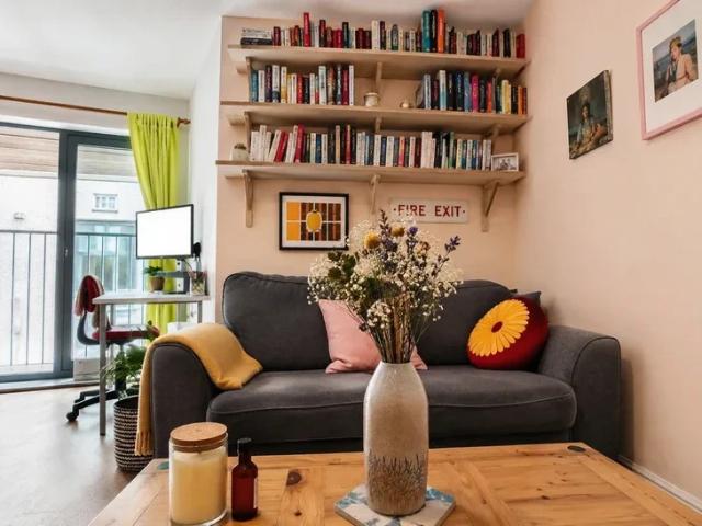 Flat for rent in City Centre, Georgia