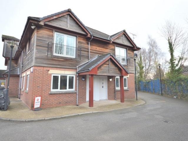 Flat for rent in Gorse Hill, Trafford Park