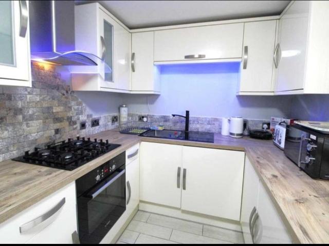 Flat for rent in Clifton, Haddon