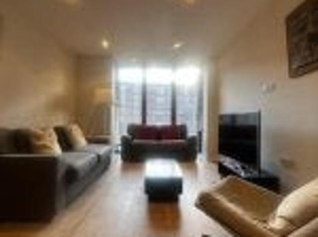 Flat for rent in St George's Quarter / Cultural Quarter, Calderstones
