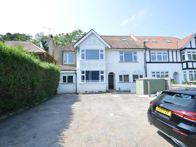 Flat for rent in London Borough of Croydon, Greater London