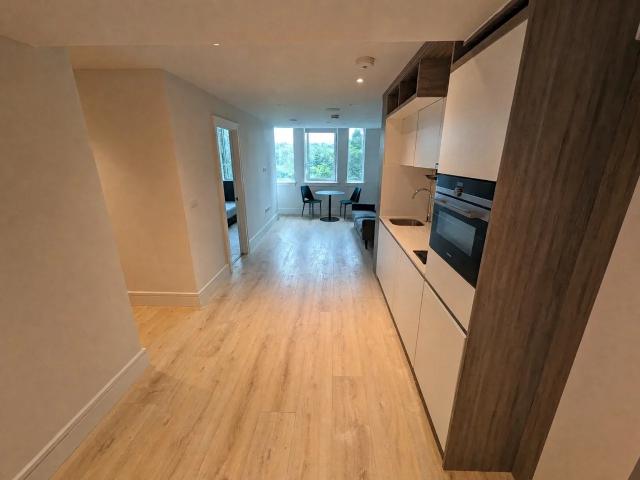 Flat for rent in London Borough of Croydon, Greater London