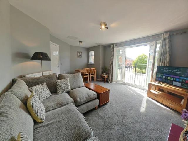 Flat for rent in Eastleigh, Helford