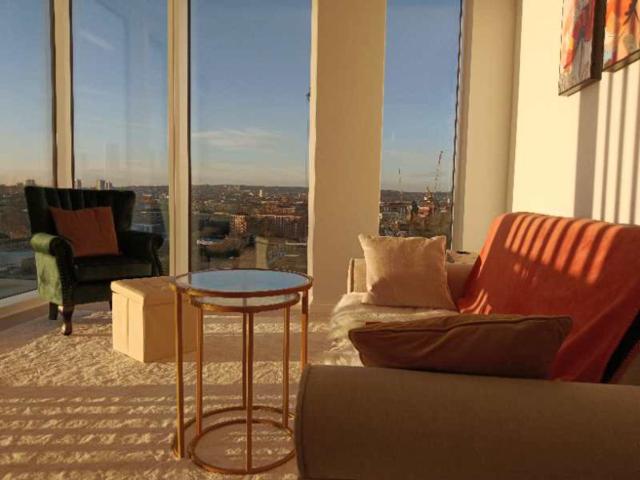 Flat for rent in Somers Town, Greater London