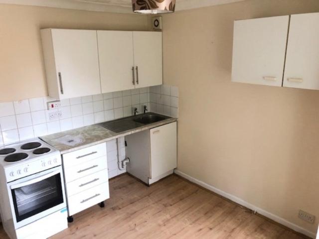 Flat for rent in Nichols Town, City Of Southampton