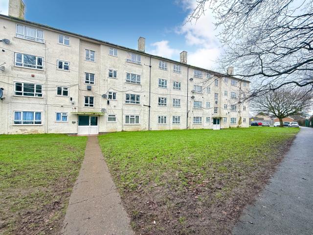 Flat for rent in Midway, Kent