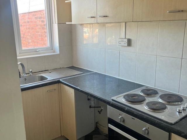 Flat for rent in Rednal, West Midlands