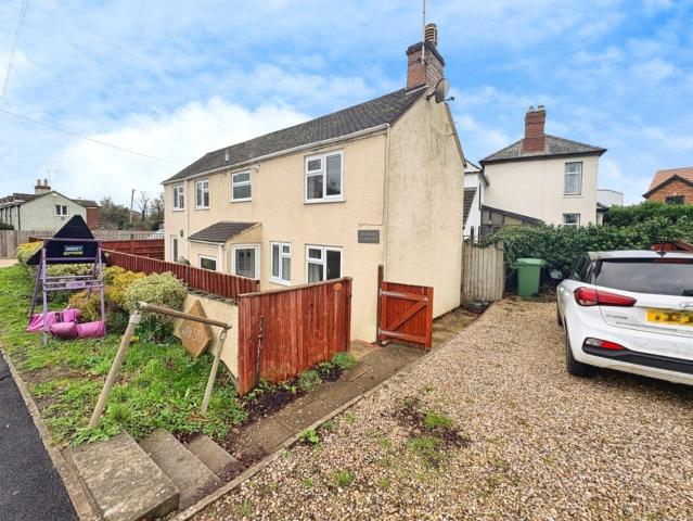 House for rent in School House, Gloucestershire