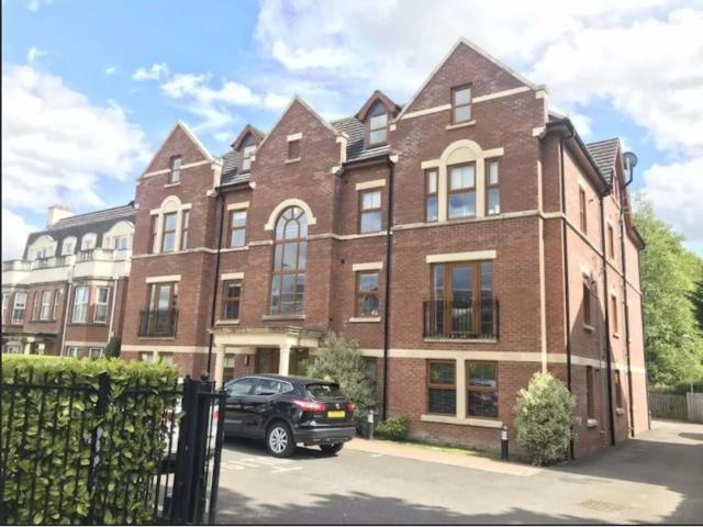 Flat for rent in Belfast, Taughmonagh