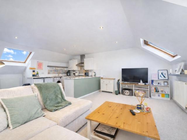 Flat for rent in Jericho, Bury