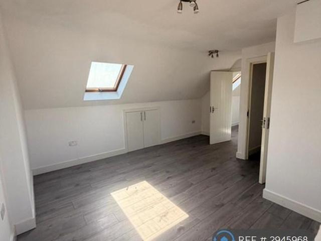 Flat for rent in Greater London