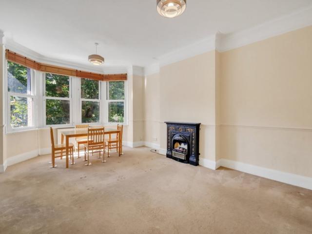 Flat for rent in Dollis Hill, Greater London