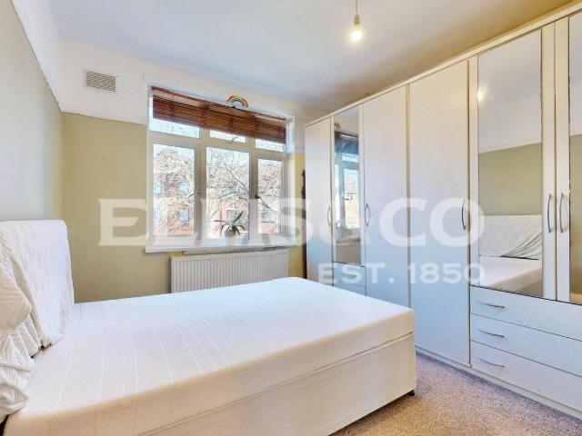 Flat for rent in London Borough of Brent, Greater London