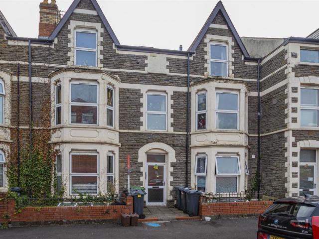 Flat for rent in Falcon Lodge, Wales
