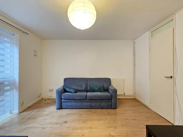 Flat for rent in Holborn, Greater London