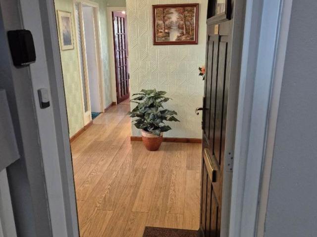 Flat for rent in Thornwood, Glasgow