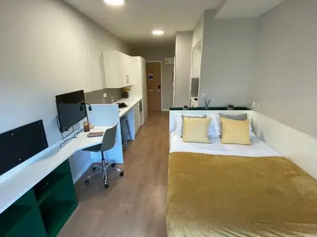 Flat for rent in Dulcote, Bath And North East Somerset