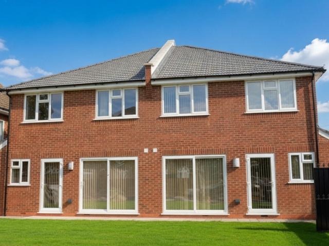 Flat for rent in London Borough of Hounslow, Greater London