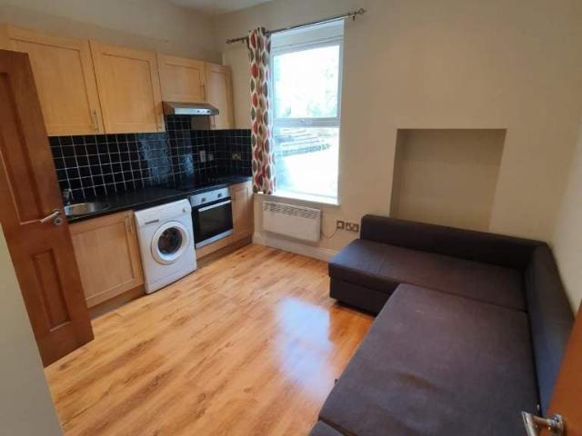 Flat for rent in London Borough of Lewisham, Greater London